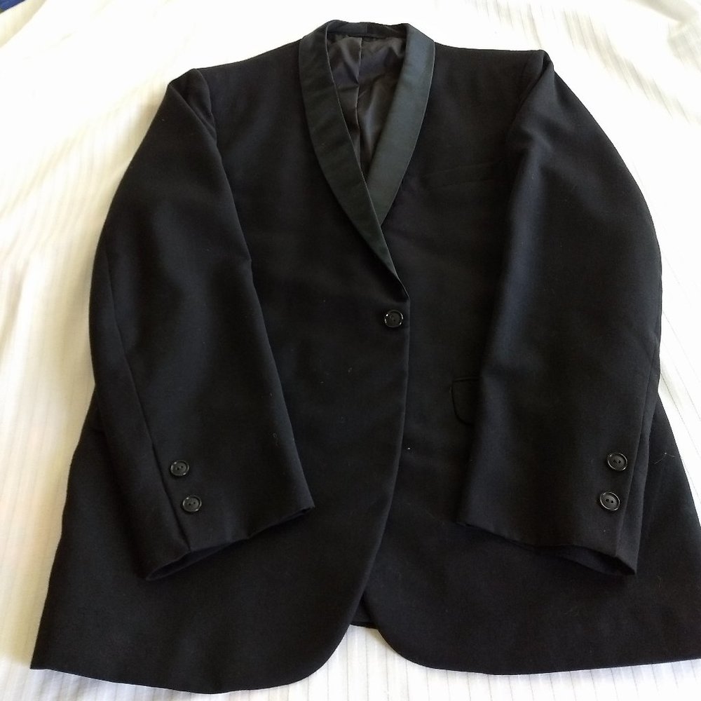 Man's Vintage Tuxedo - Special Occasion? Halloween?